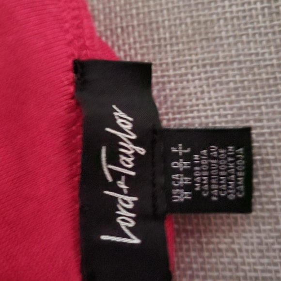 Cross-Body Top - Picture 3 of 4